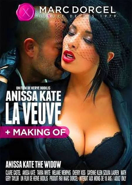 Anissa Kate jest puszczalską wdową (HD WIDEO)