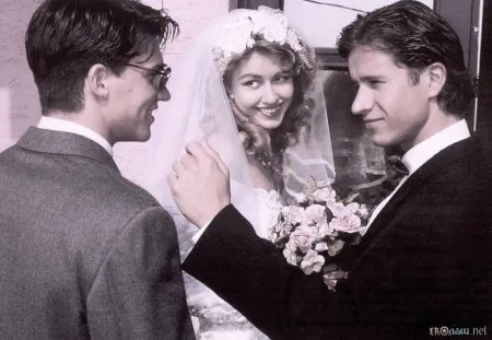 Narzeczoną rżną na dwa koguty (ZDJĘCIA)