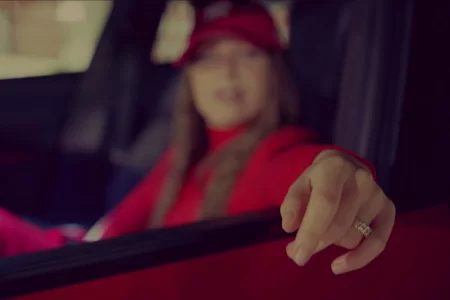 Jane Soul — gorętsza niż twój silnik (HD WIDEO)